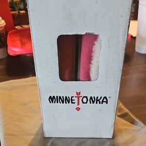 Minnetonka Pink Slippers